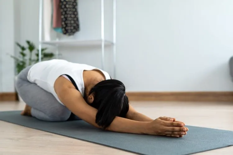 Come calmare dolore lombare? Stretching Lombare